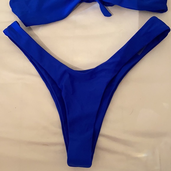 Twisted Bikini - Picture 2 of 4